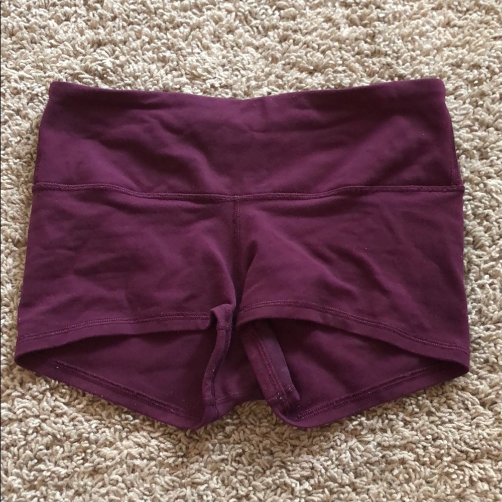 Lululemon spandex shorts